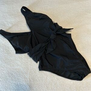Adore Me size 0X black v-neck one piece bathing suit swim suit NWT neutral beach